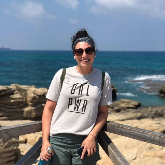 Meet your Posher, Erica - Picture 1 of 1